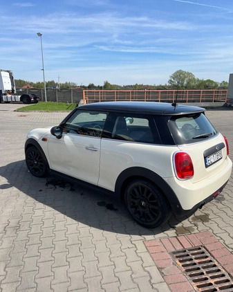 MINI ONE cena 52500 przebieg: 86000, rok produkcji 2015 z Łódź małe 106